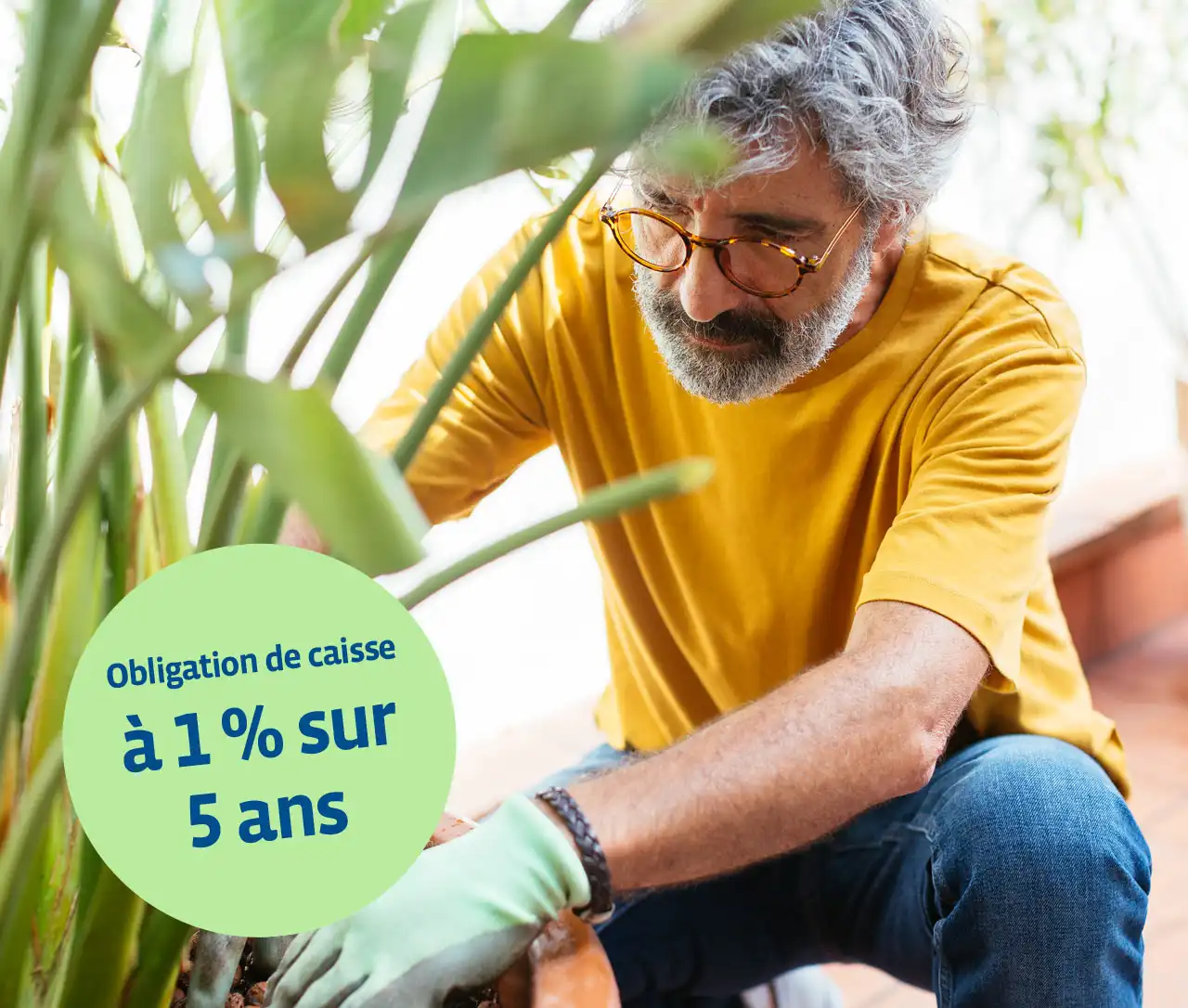 Un homme dans le jardin